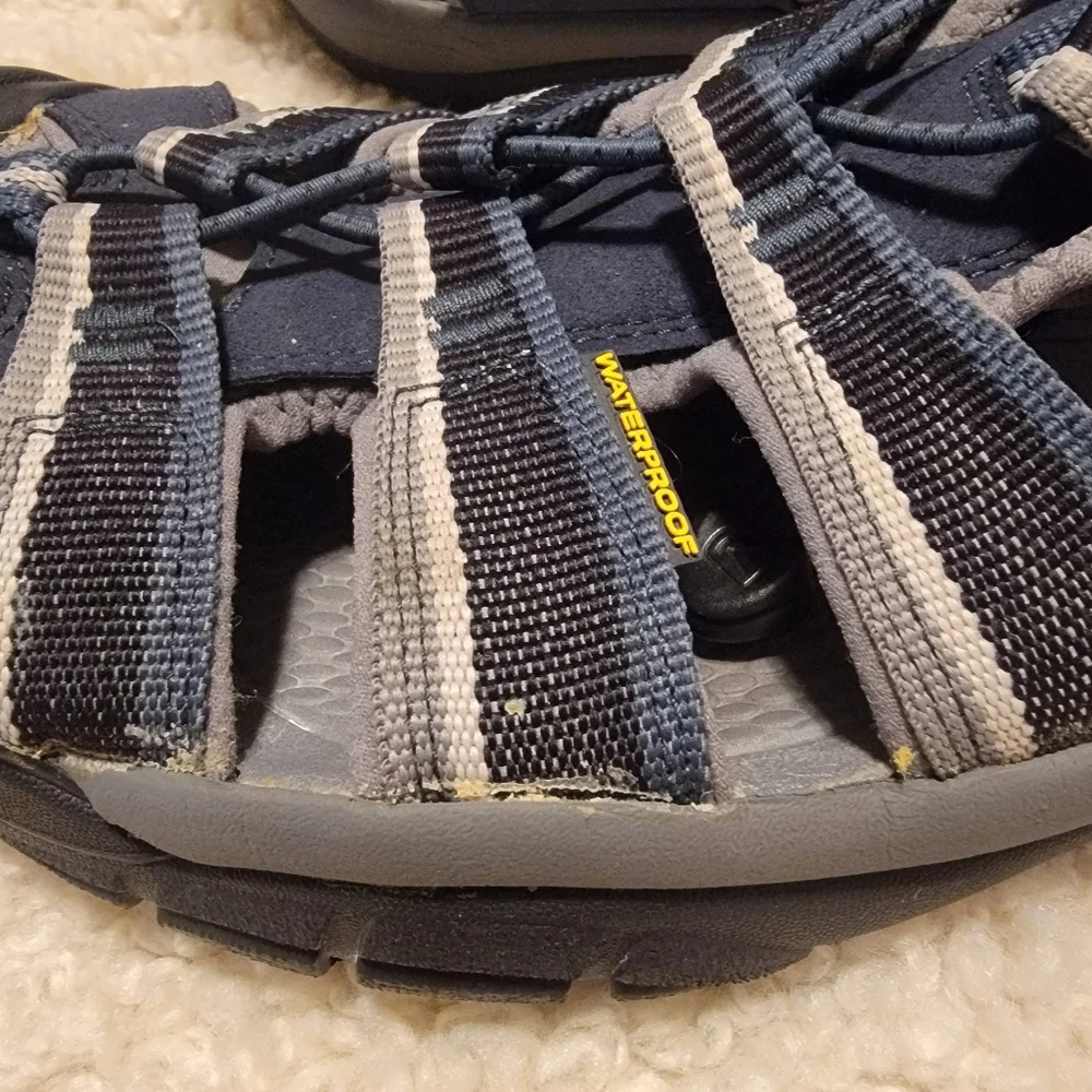 KEEN Mens Newport H2 Water Sandal Size 13
